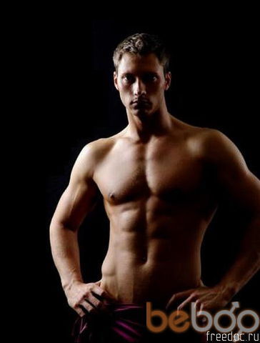  ,   Alex, 39 ,   