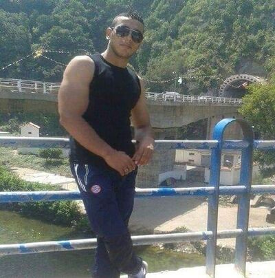  Algiers,   Bachir, 31 ,   ,   , c 