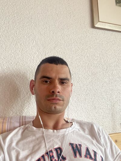  ,   Vasile, 37 ,   ,   