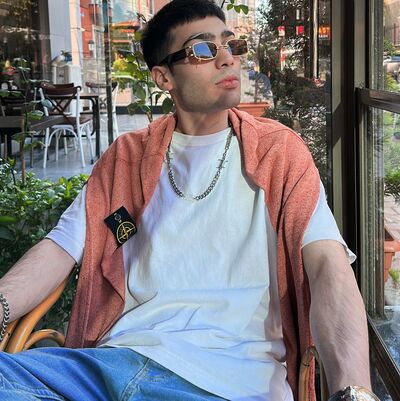  ,   Geeky, 26 ,   ,   