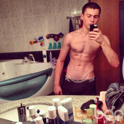  ,   Nik, 37 ,   