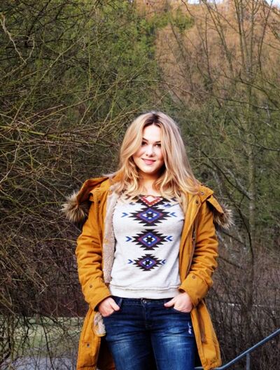  ,   Diana, 43 ,   ,   , c , 