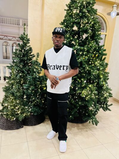  ,   Joel, 28 ,   ,   
