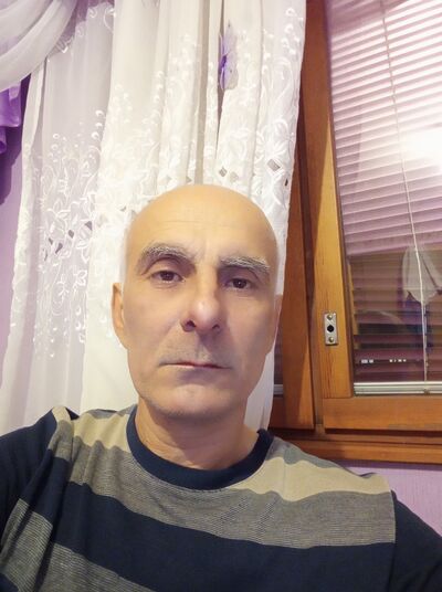  ,   David, 56 ,     , c 