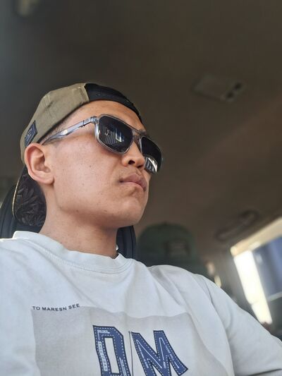  ,   Beks, 26 ,   ,   