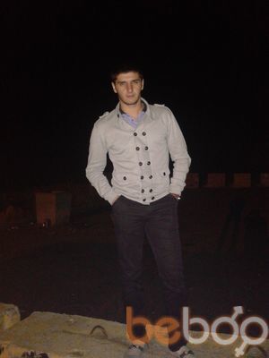  -,   Arut, 32 ,   ,   , c 