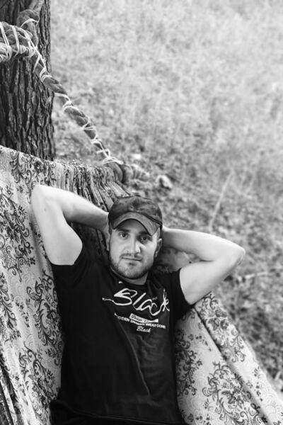  ,   Vahe, 27 ,   ,   