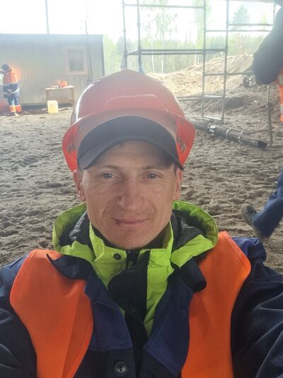  ,   Oleg, 46 ,   ,   