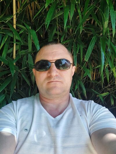  ,   Vasile W, 46 ,   ,   