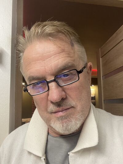  ,   Gennadiy, 58 ,   ,   