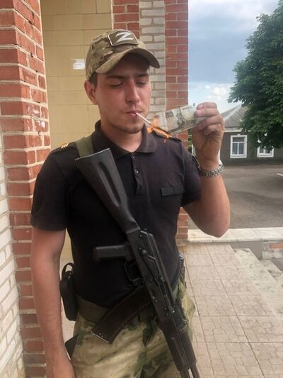  ,   Alexander, 25 ,   ,   