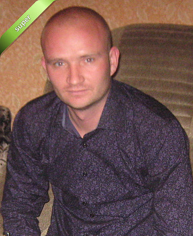  ,   Dmitrij, 40 ,   