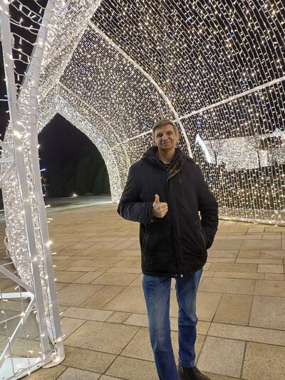  ,   Sergey, 54 ,   ,   , c , 