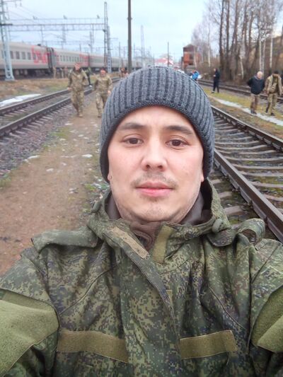  ,   Mukhammad, 28 ,   ,   