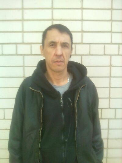  Targu Jiu,   , 46 ,   ,   , c 