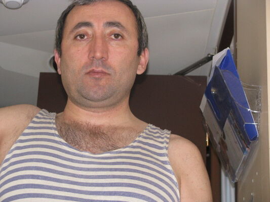  -,   Djafar, 54 ,   