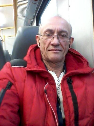  ,   Yuriy, 63 ,   ,   , c 