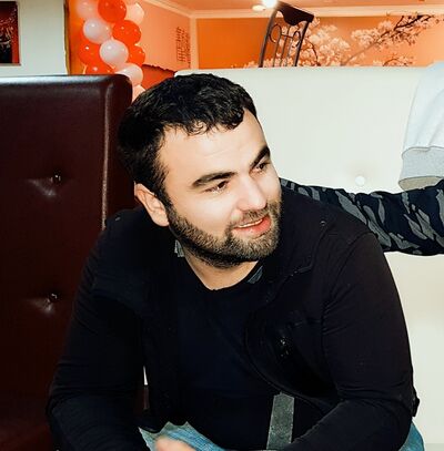  ,   Muxmad, 32 ,     