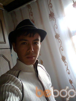  ,   Ernur, 33 ,   ,   , c 