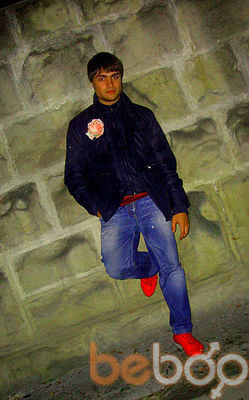  ,   Tudor, 35 ,   