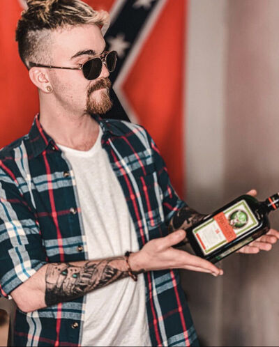  ,   Tanaeavinn, 31 ,   ,   , c 