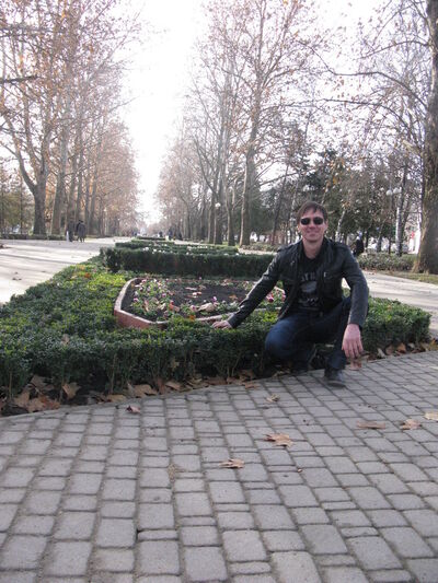  ,   Maks, 37 ,   