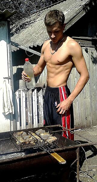  ,   AlexCat, 33 ,   ,   , c 