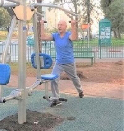  Holon,   , 65 ,   ,   