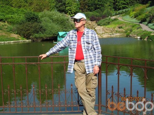  ,   Alex, 62 ,   