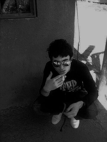  ,   BeQa WaR, 33 ,   ,   , c 