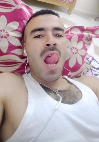 Algiers,   Fateh, 32 ,   c 