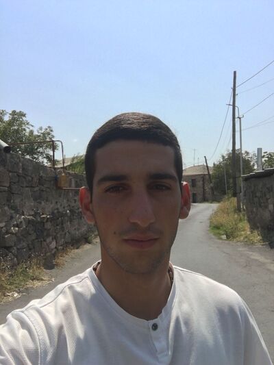  ,   Narek, 23 ,   ,   