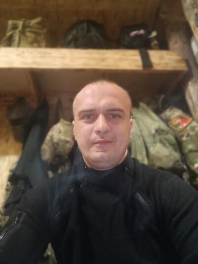  ,   Evgenii, 34 ,   c 