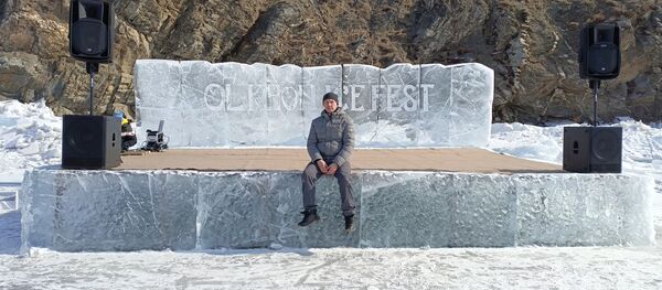  ,   Ilya, 43 ,   ,   , 