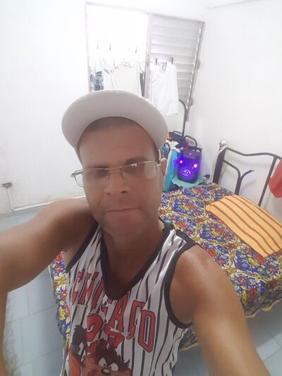  ,   Francisco, 43 ,   ,   