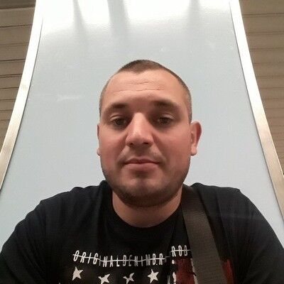  Praha,   Sasha, 38 ,   ,   , c 