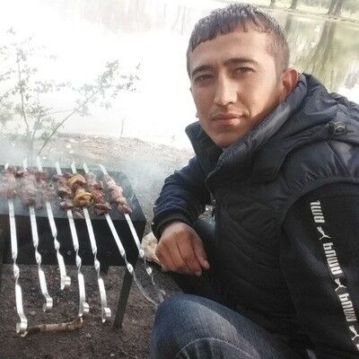  ,   Bo, 33 ,   ,   , c 