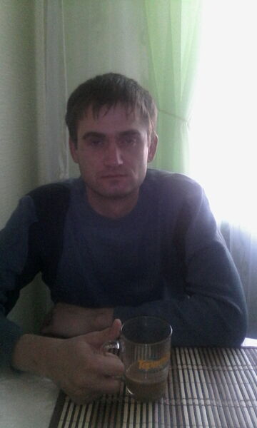  ,   Alex, 42 ,   