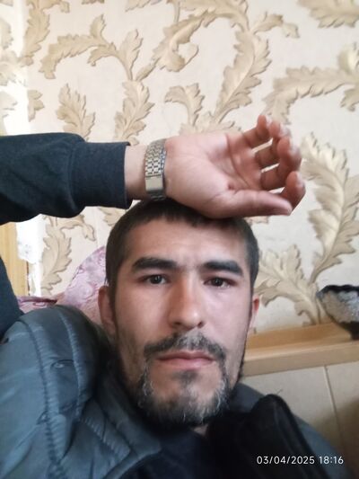 ,   Ikrom, 32 ,   ,   