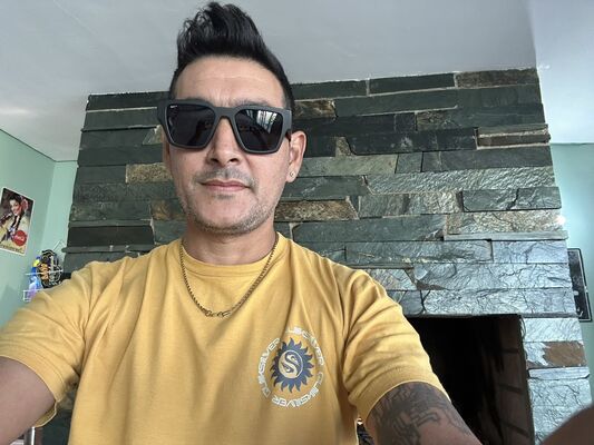  Mendoza,   David, 46 ,   ,   , c 