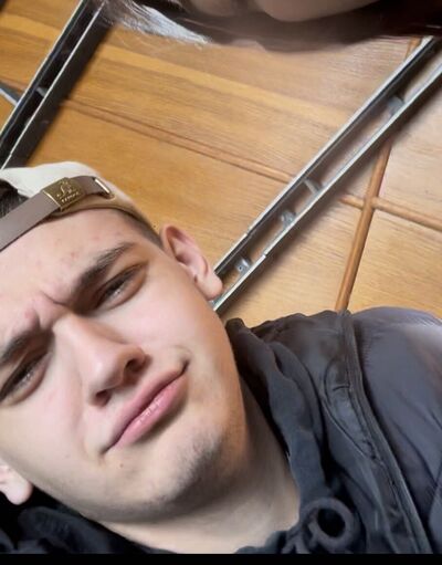  ,   Timur, 20 ,   ,   