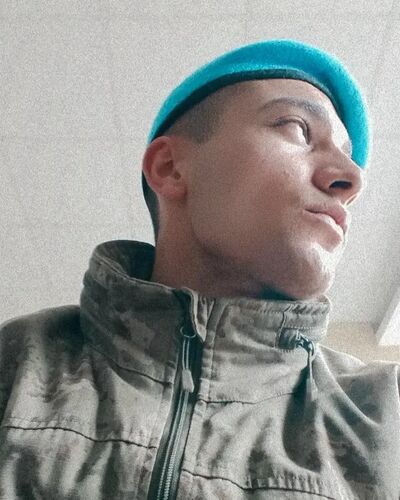  Kusadasi,   Soner, 25 ,   ,   