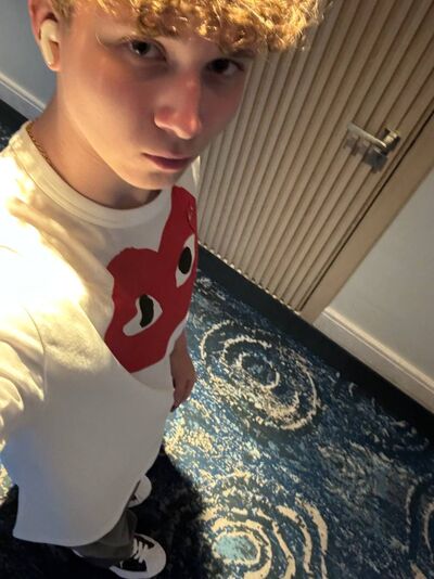  ,   Daniel, 18 ,   ,   