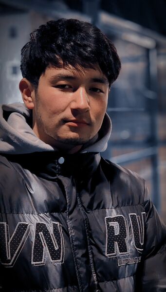  ,   Javlonbek, 21 ,   ,   