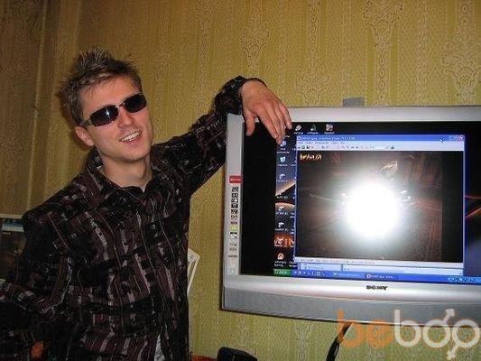  -,   Artem, 40 ,   