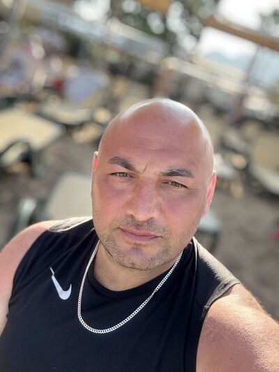  ,   Sami, 44 ,   ,   