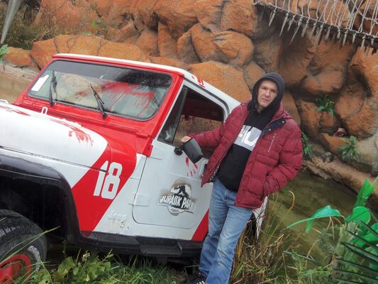  ,   Valentin, 49 ,   ,   , c , 