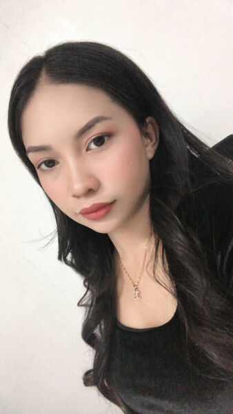  Milan,   Farhannah, 30 ,   ,   , c 