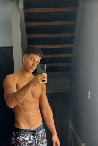  ,   Luchenzzo, 26 ,   ,   