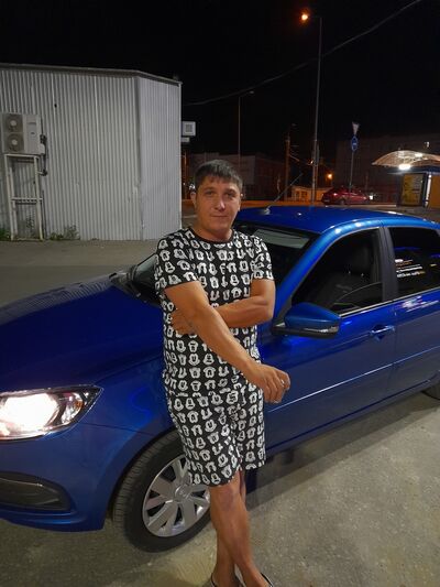  ,   Enchik, 37 ,   ,   